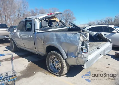 2011 Ram Ram 2500 Laramie z USA, uszkodzony, nr VIN 3D7UT2CL1BG590840